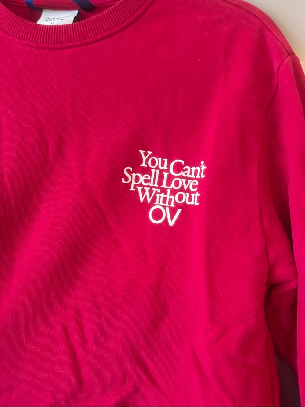 Outdoor Voices “You Can’t Spell Love Without OV” Cropped Sweatshirt Red XS - Picture 3 of 6